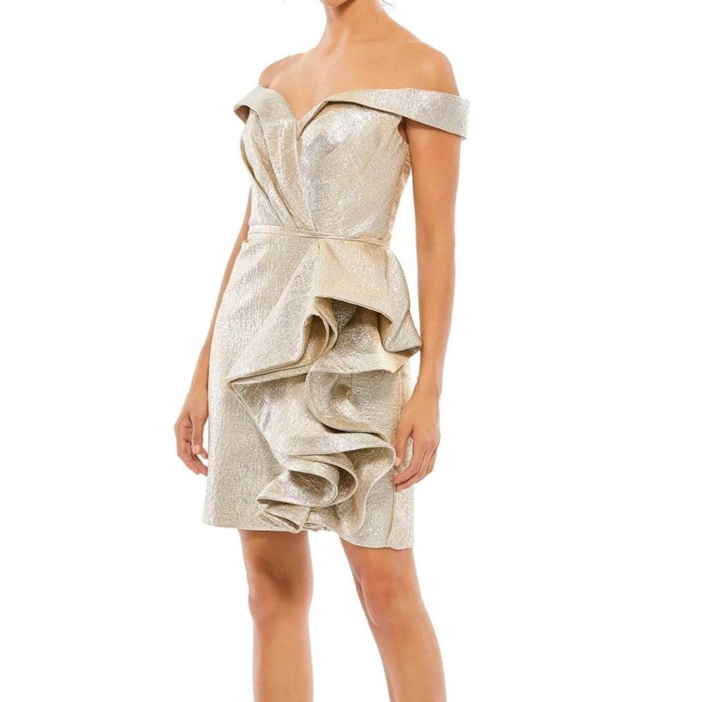 Sz 6,MAC Duggal off the shoulder Cocktail dress, metallic/champagne , New, sz 6